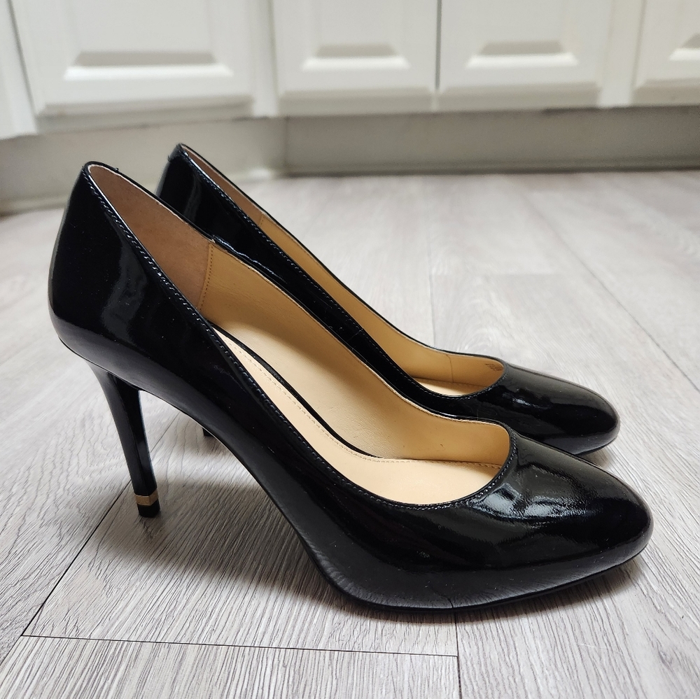 NWOT Michael Kors heels